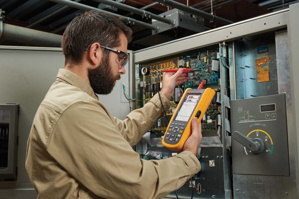 Área de Mantenimiento 8 SEGURIDAD ELECTRICA Adler Instrumentos